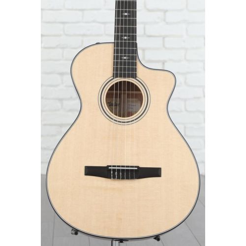  Taylor 312ce-N Nylon Acoustic-electric Guitar - Natural Sitka Spruce