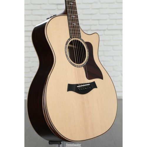  Taylor 814ce Acoustic-Electric Guitar - Natural with V-Class Bracing and Radiused Armrest