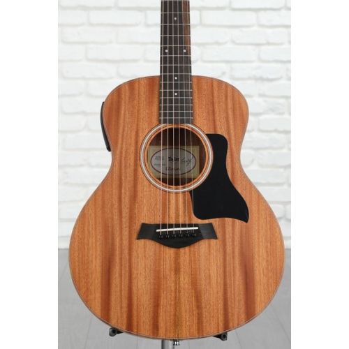  Taylor GS Mini-e Mahogany Acoustic-electric Guitar - Natural with Black Pickguard