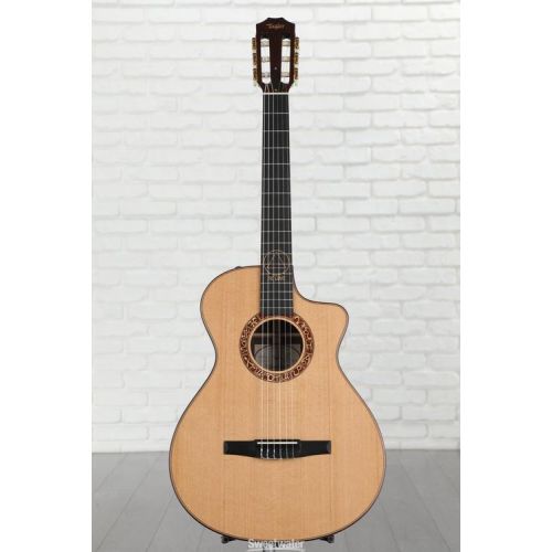  Taylor Jason Mraz Signature - Natural Red Cedar