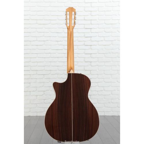  Taylor 814ce-N - Natural Sitka Spruce