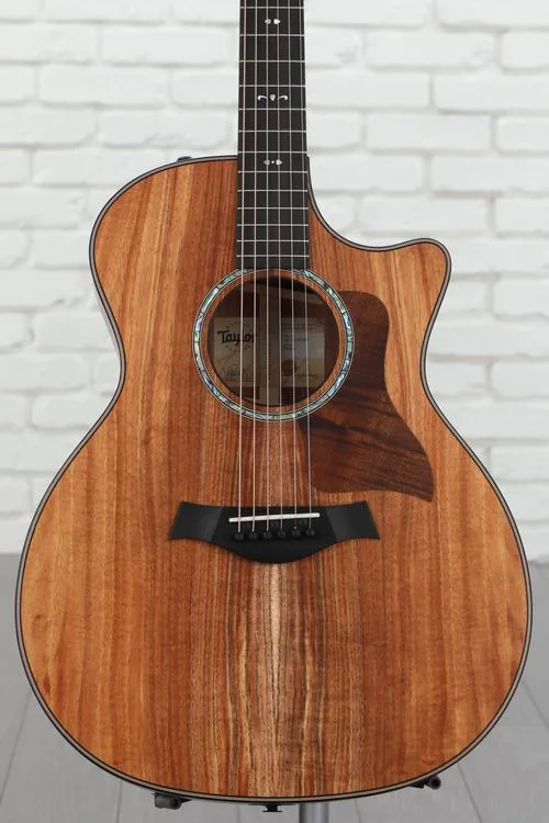  Taylor 724ce Grand Auditorium V-class Acoustic-electric Guitar - Natural Hawaiian Koa Top