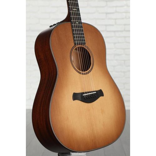  Taylor 517e Grand Pacific Builder's Edition V-Class - Wild Honey Burst Demo