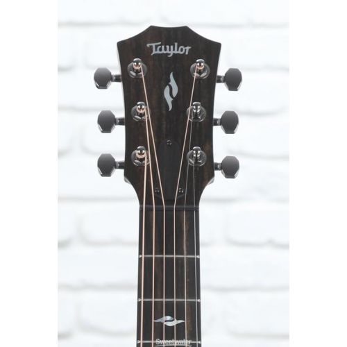  Taylor GT 811 Acoustic Guitar - Natural