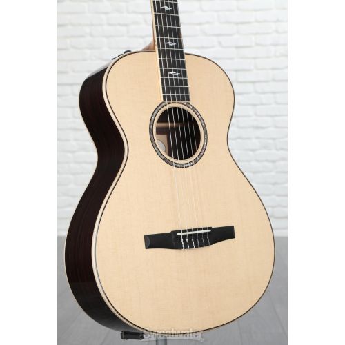  Taylor 812e-N Grand Concert Nylon String Guitar - Natural