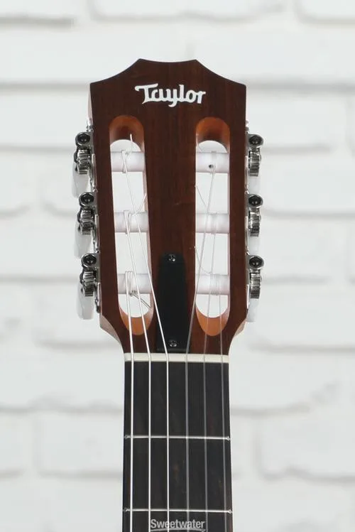  Taylor Academy 12-N Nylon String Acoustic Guitar - Natural