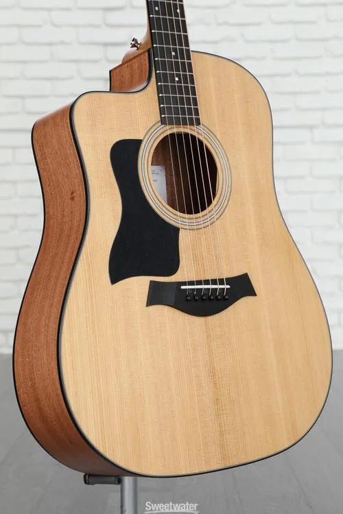 Taylor 110ce Left-handed Acoustic-electric Guitar - Natural Sapele