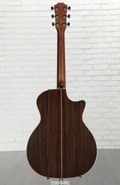  Taylor 814ce Left-handed Acoustic-electric Guitar - Natural with V-Class Bracing and Radiused Armrest