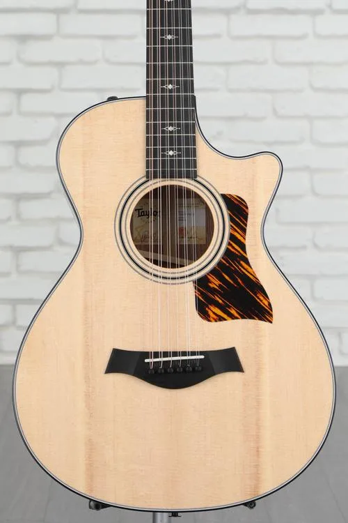 NEW
? Taylor 352ce 12-string Acoustic-electric Guitar - Natural with Firestripe Pickguard