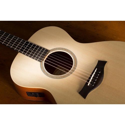  Taylor Academy Series Academy 10e Dreadnought Acoustic-Electric Guitar Natural