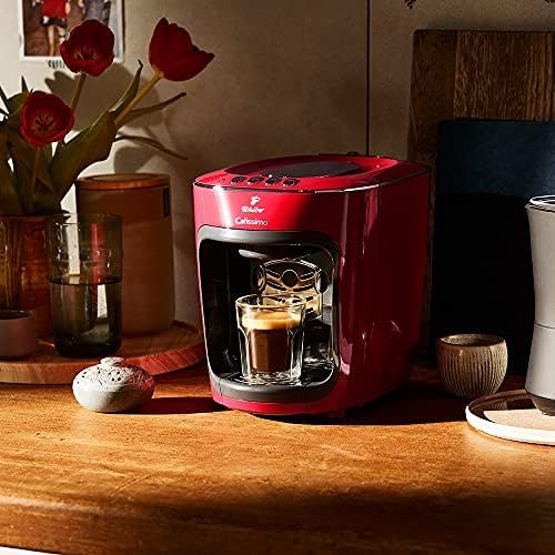  [아마존베스트]Tchibo Cafissimo Mini Capsule Machine (for Coffee, Espresso and Caffe Crema) Including Electric Milk Frother Made of Stainless Steel and 30 Capsules (Red)