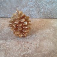 Tdccollections pine cone candle