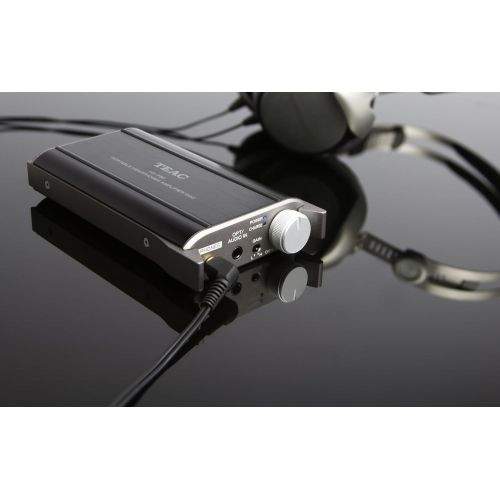  Teac TEAC FBA_HA-P50-B Portable Headphone Amplifier HA-P50