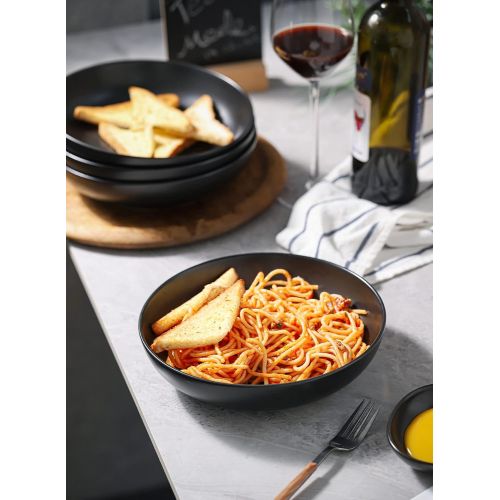  [아마존베스트]Teocera Wide and Shallow Large Porcelain Salad and Pasta Bowls Set of 4 - 35 Ounce Microwave and Dishwasher Safe Serving Dishes, Matte Black