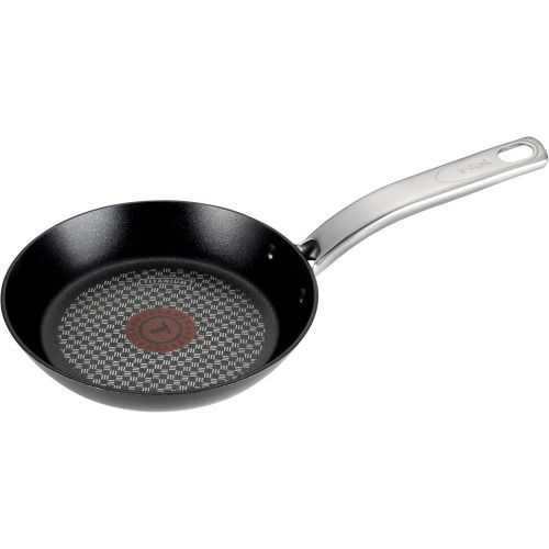  T-fal C51702 ProGrade Titanium Nonstick Thermo-Spot Dishwasher Safe PFOA Free with Induction Base Fry Pan Cookware, 7.5-Inch, Black -