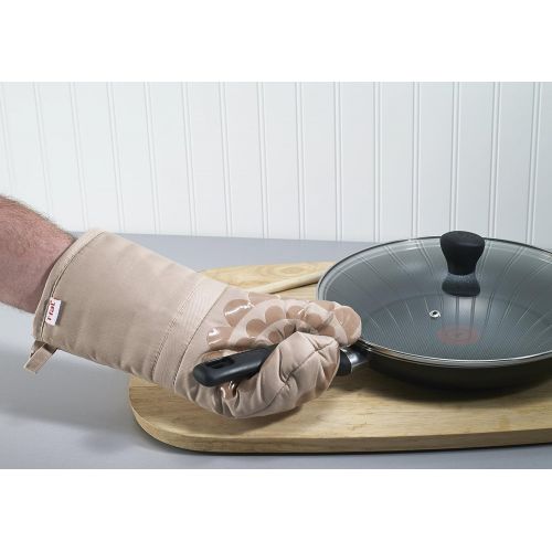  [아마존베스트]T-fal Textiles 50959 Medallion Design 100-Percent Cotton and Silicone Oven Thumb Mitt, Sand, Individual,