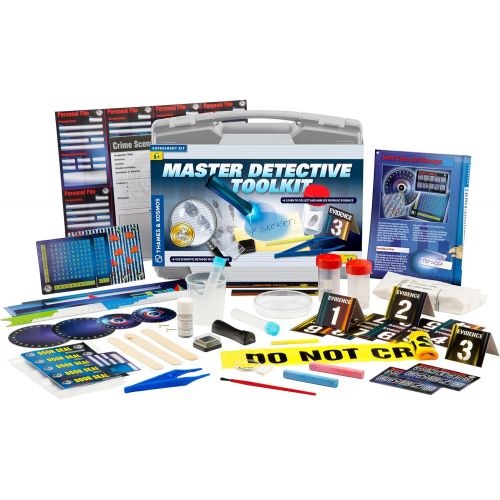  [아마존베스트]Thames & Kosmos Master Detective Toolkit | Forensic Science Experiment Kit | Fingerprints, Footprints, Tire Tracks | 32-Page, Full-Color Experiment Story Book | Parents Choice Gold
