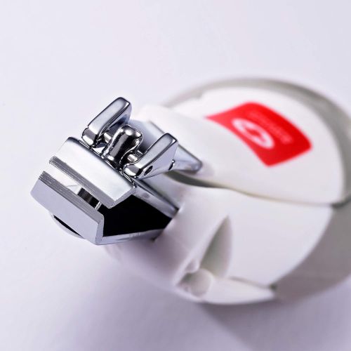  [아마존베스트]The First Years American Red Cross Deluxe Nail Clipper with Magnifier