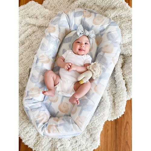  Northwell Brand Northwell CuddleNest Mini Baby Lounger, Infant Lounger, Newborn Lounger - for 0-8 Months (Lullaby Gray)