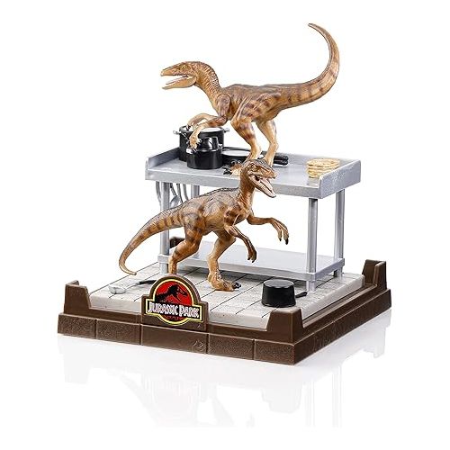  The Noble Collection Jurassic Park Dinosaur Velociraptor