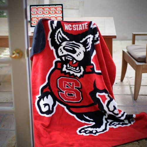  The Northwest Company Officially Licensed NCAA Knit Throw Blanket