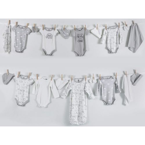  The Peanutshell Newborn Essentials Layette Gift Set for Baby Boys or Girls, 23 Piece