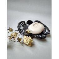 /NorthBatik Ceramic soap dish Black and white ceramic Eaglesoap dish Pottery soap dish Black and white plate Ceramic bathroom decor Bird soap bowl plate