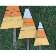 TheCountryCowshed Candy Corn yard stakes, halloween yard art, reclaimed wood, candy corn, fall candy corn, lawn stakes, border decoration, fall yard stakes
