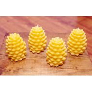 TheLondonBeeCompany 1 Solid Beeswax Pine Cone candle (9 cm x 7 cm)
