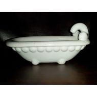 TheSouthernHoard 70s Vintage Bathtub Soap Dish / Bath Tub Soap Dish / Ceramic / Heavy Duty / Porcelain / Dish for Soap / Hand Soap / Bar of Soap/Vanity Decor