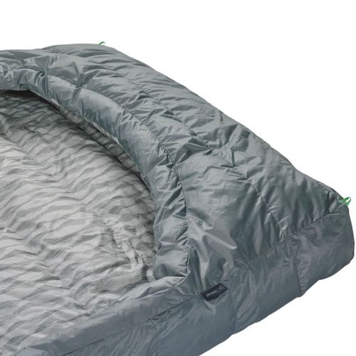  Therm-a-Rest Vela Double Quilt: 32F Down