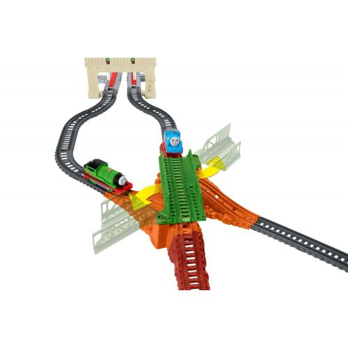  Thomas+%26+Friends Fisher-Price Thomas & Friends TrackMaster, Thomas & Percys Railway Race Set