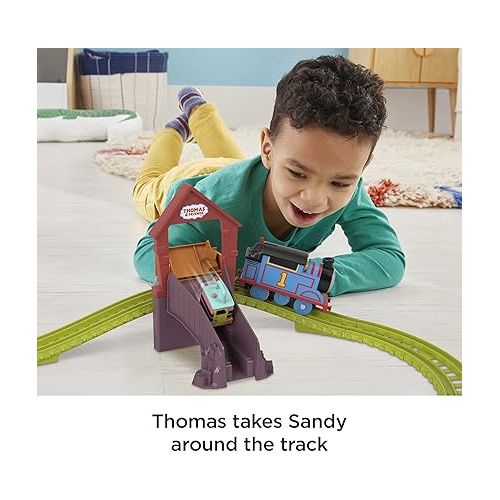  Thomas & Friends Motorized Toy Train Set Fix 'em Up Friends with Carly the Crane, Sandy the Rail Speeder & Thomas for Preschool Kids Ages 3+ Years ?