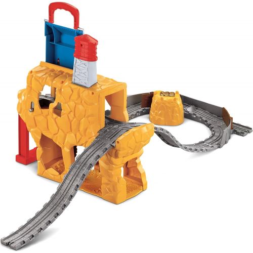  Thomas & Friends Thomas the Train: Take-n-Play Rumbling Gold Mine Run