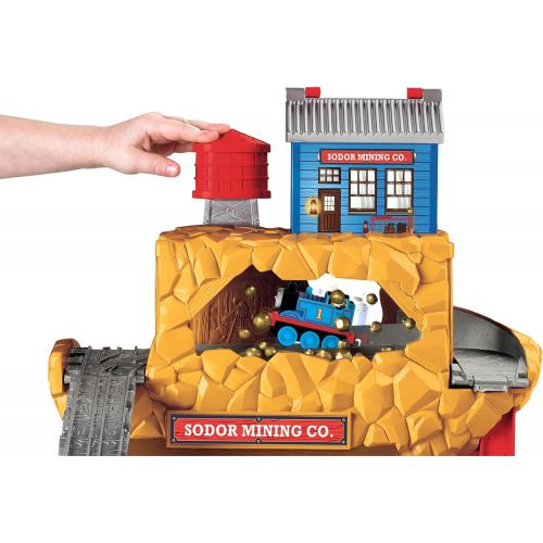  Thomas & Friends Thomas the Train: Take-n-Play Rumbling Gold Mine Run