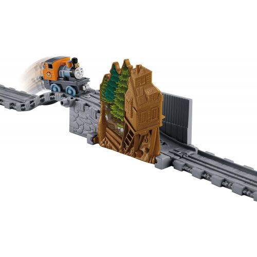  Fisher-Price Thomas & Friends Take-n-Play, Bashs Tree Tumble