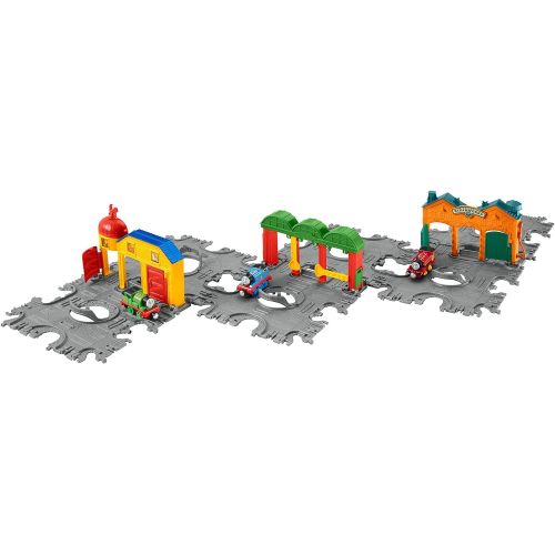  Fisher-Price Thomas & Friends Take-n-Play, McColls Farm Tile Tracks Train Set