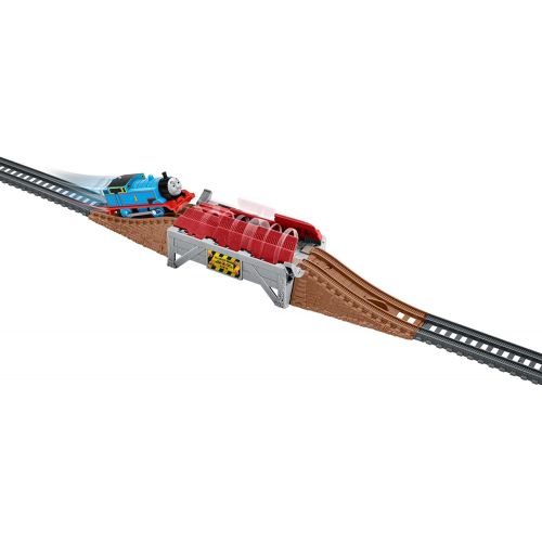  Fisher-Price Thomas & Friends TrackMaster, Brave Bridge Collapse Train Set