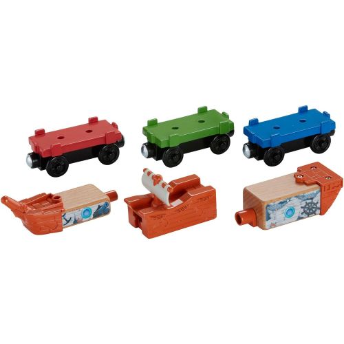  Fisher-Price Thomas & Friends Wooden Railway, Pirate Ship Delivery Train Set