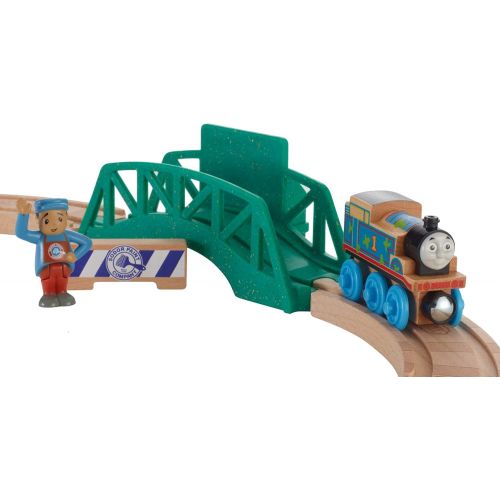  Fisher-Price Thomas & Friends Wood, 5-in-1 Builder Set