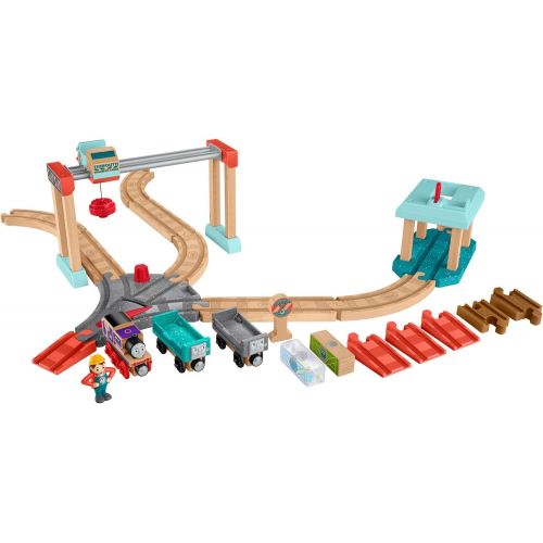  Fisher-Price Thomas & Friends Wood, Lift & Load Cargo Set