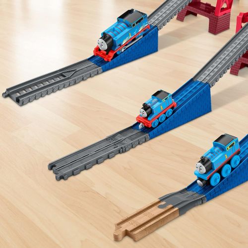  Fisher-Price Thomas & Friends Super Station