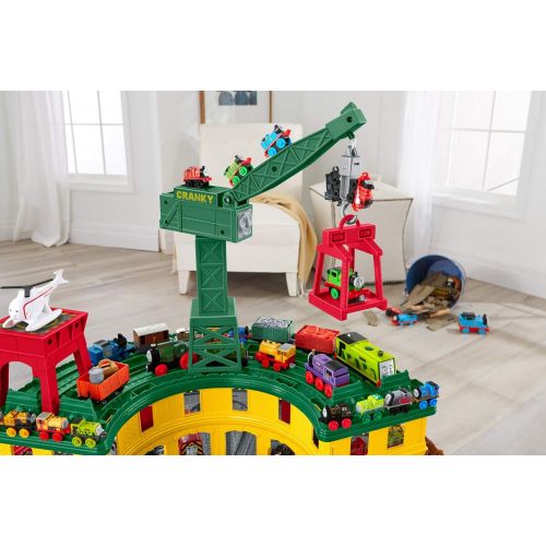  Fisher-Price Thomas & Friends Super Station