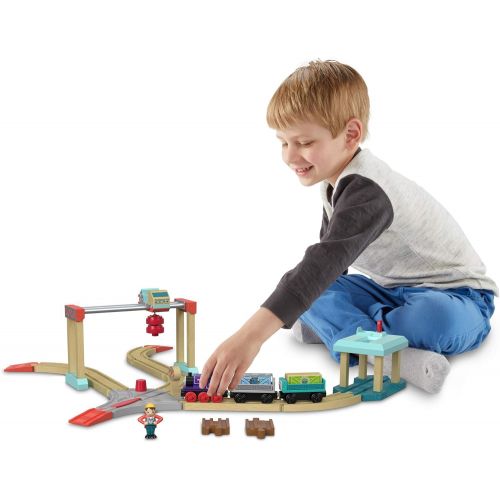 Thomas & Friends Fisher-Price Wood, Lift & Load Cargo Set