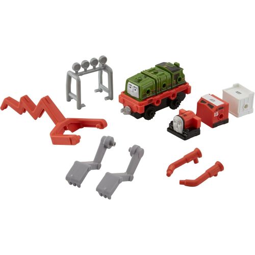  토마스와친구들 기차 장난감Thomas & Friends Adventures Train Maker Monster Pack