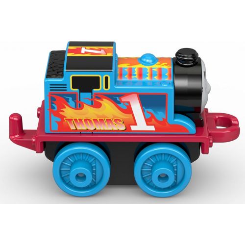  토마스와친구들 기차 장난감Thomas & Friends MINIS playset with 3 action-Packed stunt tracks!