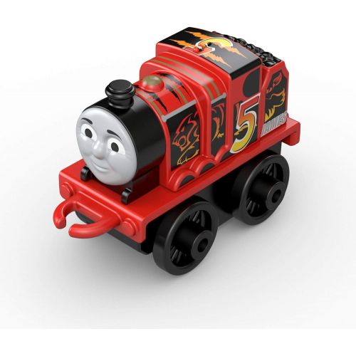  토마스와친구들 기차 장난감Thomas & Friends MINIS playset with 3 action-Packed stunt tracks!