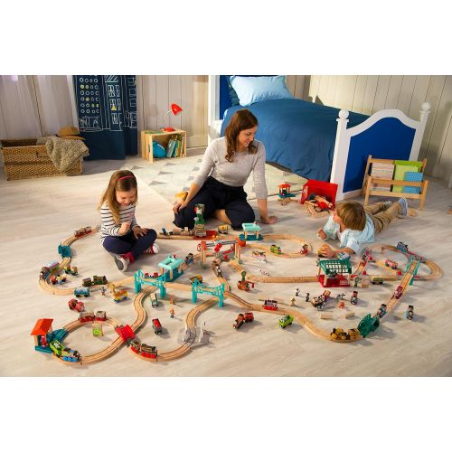  Fisher-Price Thomas & Friends Wood, Lift & Load Cargo Set