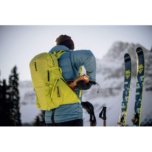 툴레 Thule Upslope Ski and Snowboard Backpack