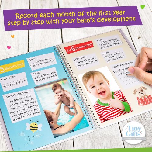  [아마존베스트]Tiny Gifts First 5 Years Baby Memory Book + Clean-Touch Ink Pad + Gift Box. Record Your Girl or Boy Photos & Milestones. Keepsake Journal | Scrapbook | Photo Album. Modern Baby Shower Gift fo